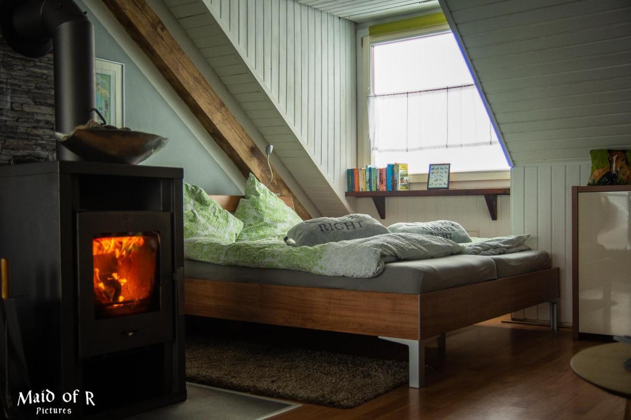 Hof Vierzehnender: Eifel Studio mit Dachterrasse und Kamin Monschau Exterior photo
